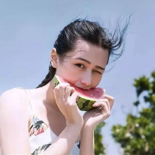 娱乐吃瓜的头像女生,揭秘娱乐圈幕后风云